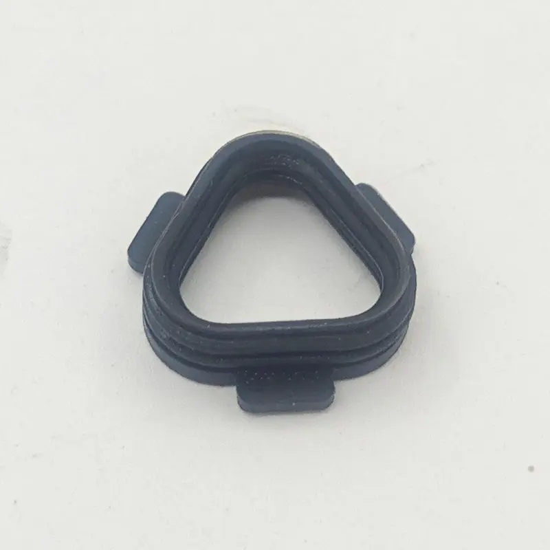 Itim na gasket ng 3 way connector